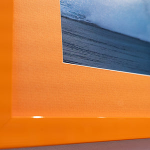 Dans la vague - Cadre galerie (18x24 pouces)