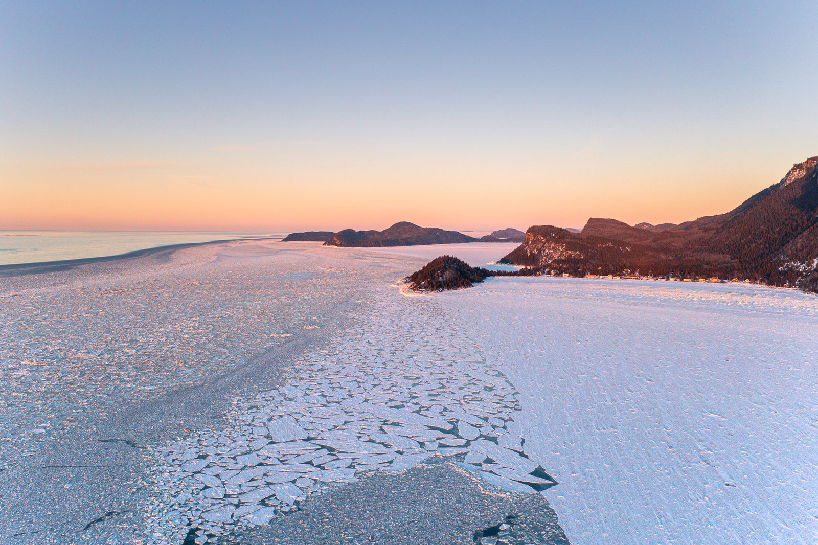 Saint-Laurent gelé