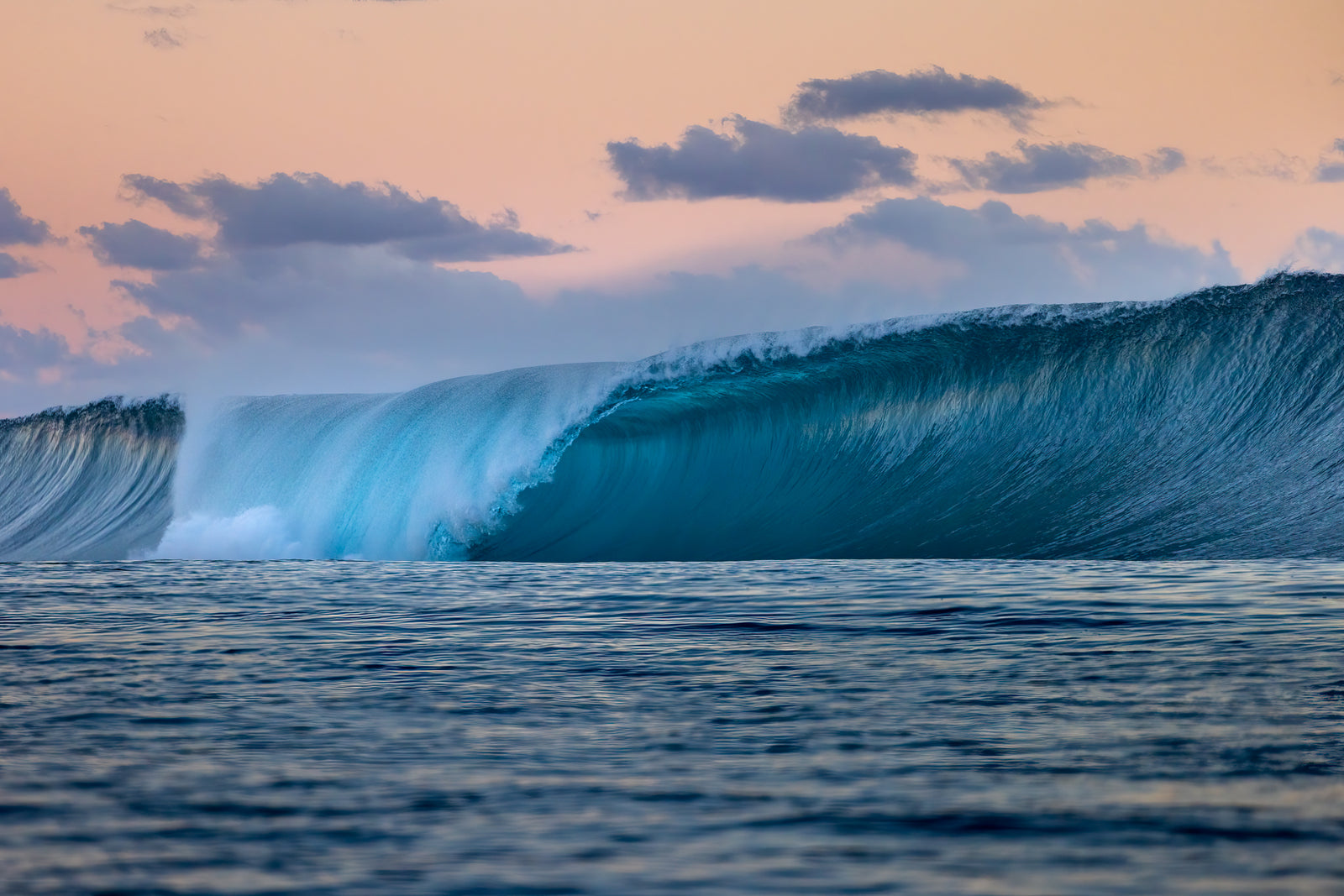 Teahupo'o sunset